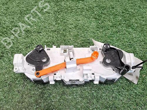Used Climate control Climate control PEUGEOT 208 I (CA_, CC_) 1.2 VTI 82 (82 hp) 30063867 30063867