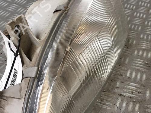 Left headlight HYUNDAI ACCENT I (X-3) 1.3 i 12V | BP30064957C28