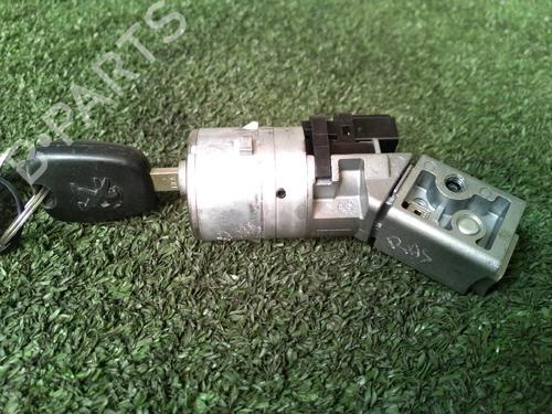 Ignition barrel PEUGEOT 3008 MPV (0U_) 1.6 HDi (109 hp) 17574537