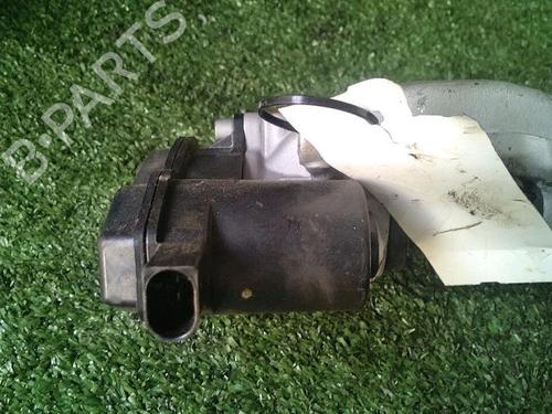 Used Right rear brake caliper Right rear brake caliper PEUGEOT 208 II (UB_, UP_, UW_, UJ_) 1.5 BlueHDI 100 (102 hp) 29949860 29949860