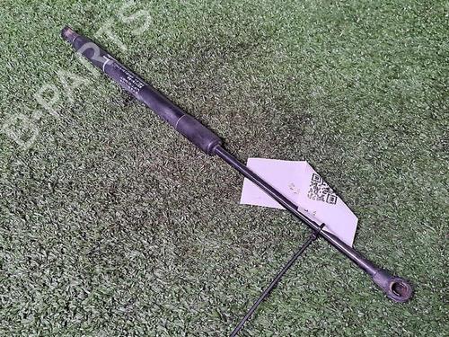 Used Tailgate lift support TOYOTA YARIS (_P9_) 1.4 D-4D (NLP90_, NLP90R) (90 hp) 30076716