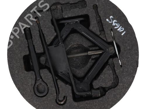 Used Jack Kit Jack Kit KIA STONIC (YB) 1.0 T-GDi (101 hp) 39897071 39897071