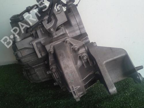 Gearbox OPEL ASTRA J (P10) 1.4 Turbo (68) | BP30775157M3 - Image 4