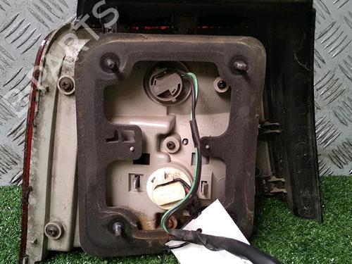 Right taillight KIA CARENS II MPV (FJ) 2.0 CRDi | BP30071321C35