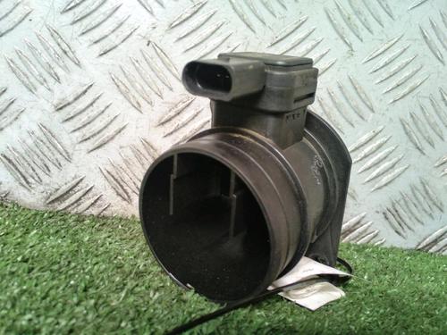 Luchtmassameter VW GOLF VI (5K1) 1.6 TDI (105 hp) 18163209