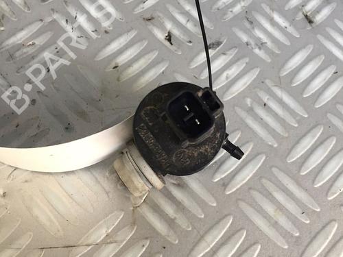 Used Washer pump PEUGEOT 108 1.2 (82 hp) 30068924