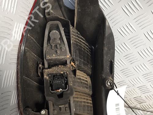 Used Right taillight RENAULT SCÉNIC II (JM0/1_) 1.9 dCi (JM0G, JM12, JM1G, JM2C) (120 hp) 30069113