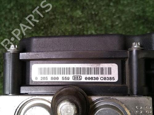 Used ABS pump RENAULT CLIO III Grandtour (KR0/1_) 1.2 16V (KR0P) (101 hp) 30072116