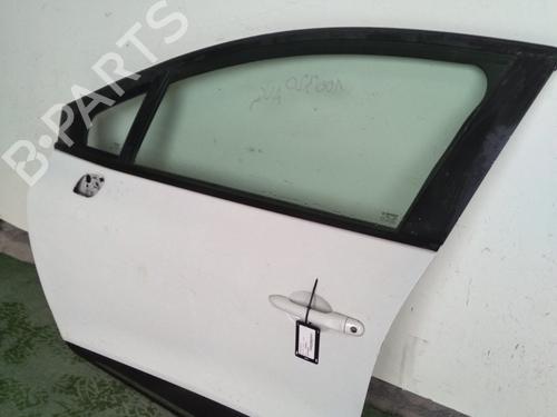 Used Left front door RENAULT CLIO IV (BH_) 1.5 dCi 75 (75 hp) 31360023