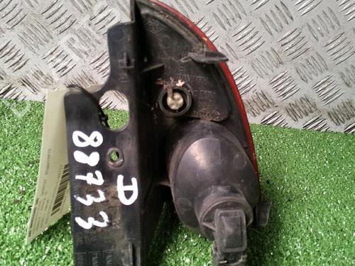 Feu de brouillard arrière RENAULT ESPACE IV (JK0/1_) 2.2 dCi (JK0H) (150 hp) 30071233