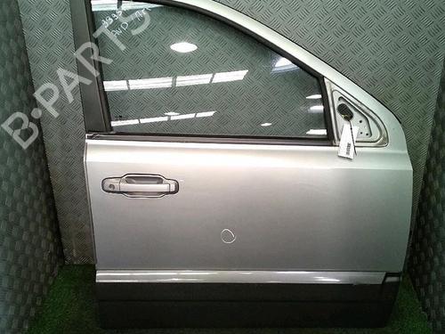 Right front door KIA SORENTO I (JC) 2.5 CRDi 4WD | BP30073566C3