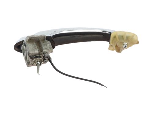Used Front left exterior door handle Front left exterior door handle 39415049 39415049