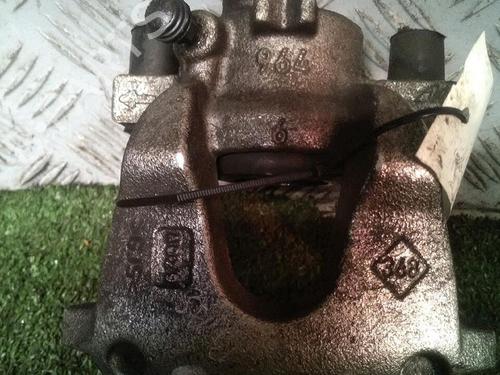 Used Right front brake caliper Right front brake caliper RENAULT CLIO IV (BH_) 0.9 TCe 75 (BHNP) (76 hp) 30067302 30067302