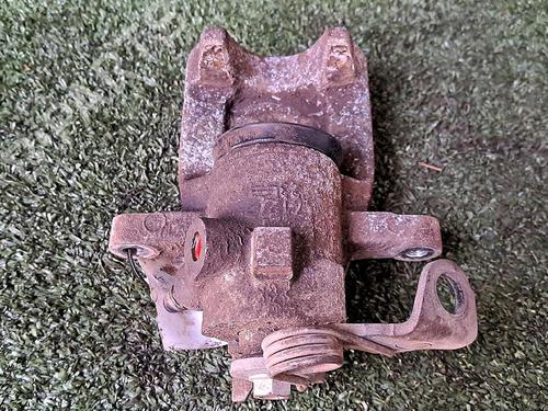 Used Left rear brake caliper Left rear brake caliper PEUGEOT 2008 I (CU_) 1.2 VTi (82 hp) 30066623 30066623