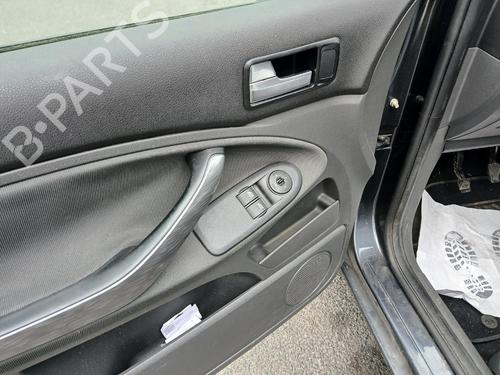 Brugte FORD C-MAX (DM2) 1.6 TDCi 4995635
