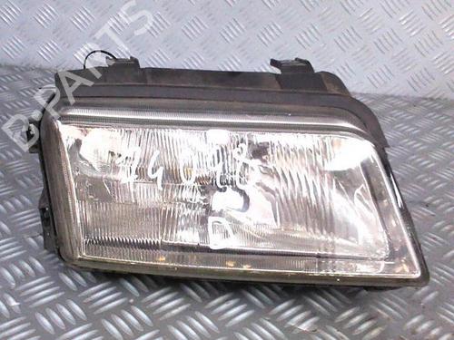 Højre forlygte AUDI A4 B5 (8D2) 2.5 TDI (150 hp) 29952008