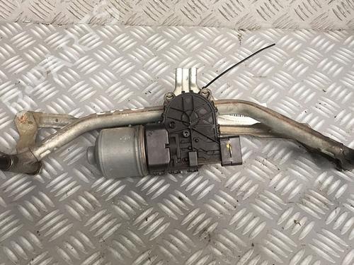 Used Front wiper motor FORD FIESTA V (JH_, JD_) 1.4 TDCi (68 hp) 30070123