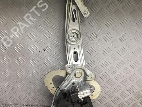 Used Right rear window motor Right rear window motor RENAULT GRAND SCÉNIC III (JZ0/1_) 1.9 dCi (JZ0J, JZ0N, JZ1K, JZ1S) (131 hp) 29953259 29953259