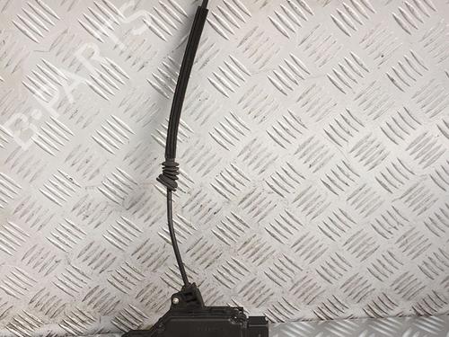 Cerradura puerta delantera derecha VW GOLF IV (1J1) 1.4 16V (75 hp) 30068940