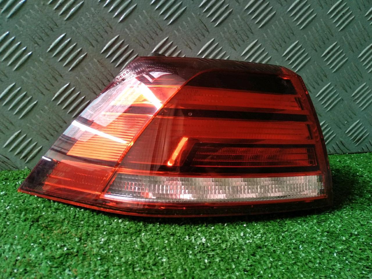 Rückleuchte Links VW GOLF VII (5G1, BQ1, BE1, BE2) 1.6 TDI 