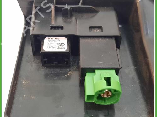 Radio SKODA OCTAVIA III Combi (5E5, 5E6) 2.0 TDI | BP13038093E6 