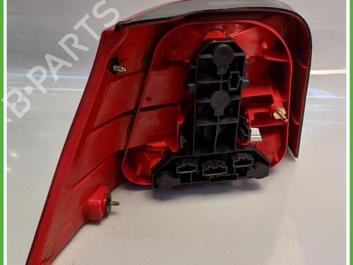 Right taillight VW GOLF IV (1J1) 1.6 16V | BP23438827C35 