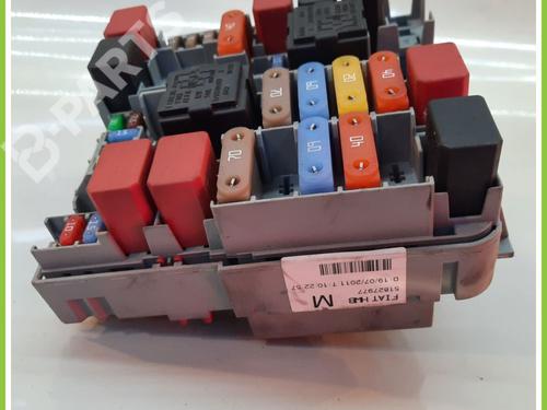 Fuse box FIAT PUNTO EVO (199_) 1.3 D Multijet (199AXC1A, 199BXC1A, 199AXT1A, 199BXT1A) | BP11756622E1 