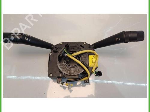 switch-fiat-grande-punto-199_-2005-40146213 main image
