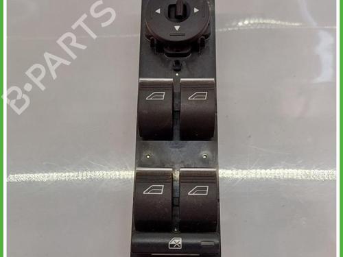 left-front-window-switch-ford-focus-iii-2010-2011-2012-2013-2014-2015-2016-2017-2018-2019-2020-40139437 main image