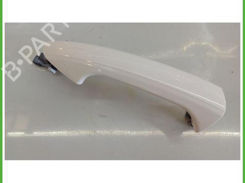 Used Front left exterior door handle MERCEDES-BENZ A-CLASS (W176) A 180 CDI / d (176.012) (109 hp) 20107102