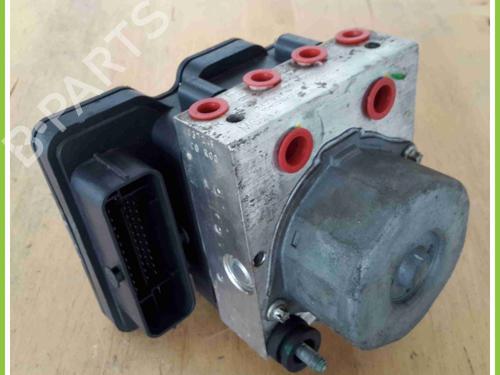 Used ABS pump TOYOTA COROLLA (_E12_) 1.4 D (NDE120_, NDE120R) (90 hp) 13114214