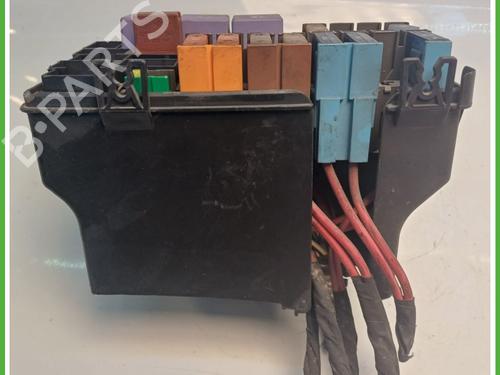 Fuse box RENAULT ESPACE IV (JK0/1_) 1.9 dCi (JK0U, JK0G) | BP21586731E1 