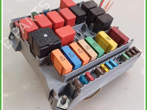 Fuse box FIAT 500 (312_) 1.3 D Multijet (312AXB1A) | BP40141813E1  - Image 5