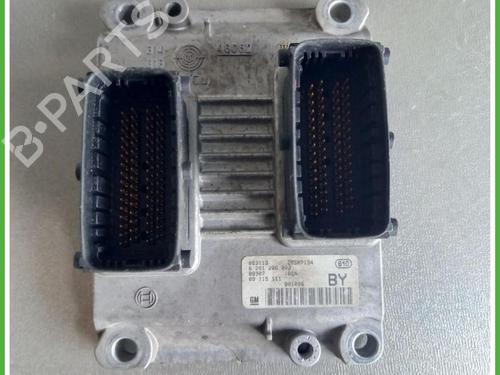 Used Engine control unit (ECU) Engine control unit (ECU) OPEL CORSA C (X01) 1.0 (F08, F68) (58 hp) 40130857 40130857