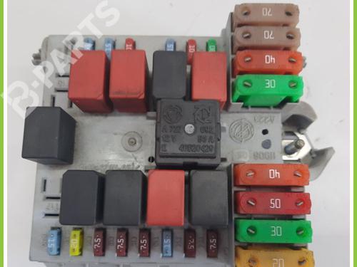 Used Fuse box LANCIA MUSA (350_) 1.4 LPG (350.AXF1A) (78 hp) 11368440