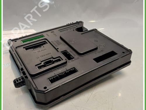 Fuse box RENAULT MEGANE III Hatchback (BZ0/1_, B3_) 1.5 dCi (BZ09, BZ0D, BZ1W, BZ29, BZ14) | BP31013008E1 