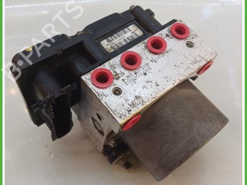Used ABS pump PEUGEOT 107 (PM_, PN_) 1.0 (68 hp) 15724131