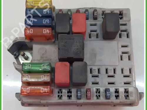 Used Fuse box Fuse box CITROËN C3 Pluriel (HB_) 1.4 (75 hp) 40133174 40133174
