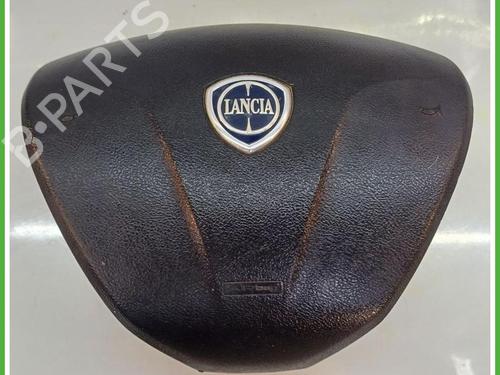 driver-airbag-lancia-ypsilon-312_-2011-40142152 main image