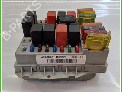 Fuse box FIAT PUNTO (188_) 1.9 JTD 80 (188.237, .257, .337, .357) | BP18299473E1 