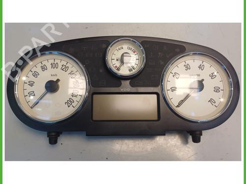 Used Instrument cluster LANCIA YPSILON (843_) 1.2 (843.AXA1A) (60 hp) 25463748