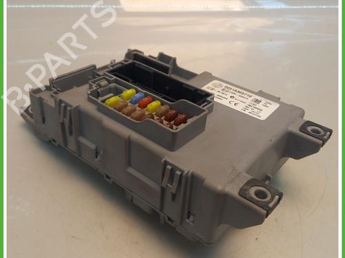 Fuse box FIAT 500 (312_) 1.2 (312AXA1A) | BP29563864E1