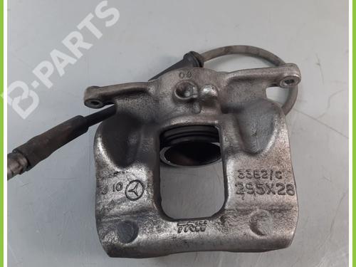 Used Left front brake caliper MERCEDES-BENZ GLA-CLASS (X156) GLA 200 CDI / d (156.908) (136 hp) 11721832