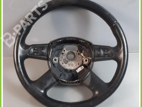 Used Steering wheel AUDI A4 B8 Avant (8K5) 2.0 TDI (143 hp) 11368159