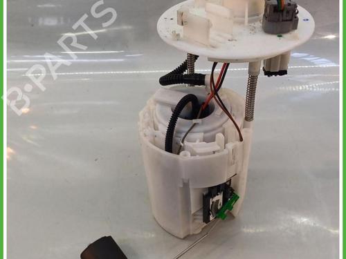 Used Fuel pump Fuel pump KIA STONIC (YB) 1.4 CVVT (99 hp) 40141960 40141960