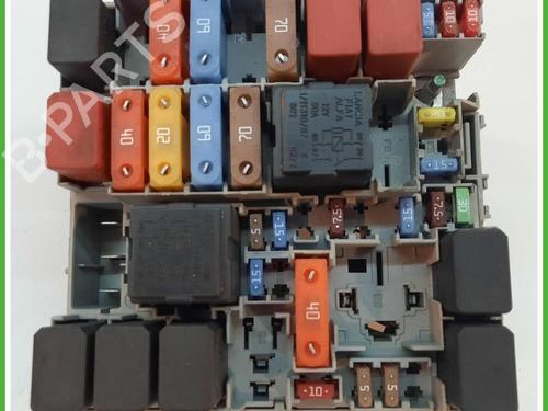 Used Fuse box Fuse box FIAT PANDA (169_) 1.2 Natural Power (169.AXB1A) (60 hp) 40132543 40132543