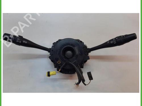 Used Switch Switch NISSAN ALMERA II Hatchback (N16) 1.8 (114 hp) 40134250 40134250