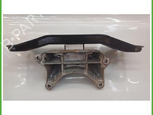 Used Engine mount MERCEDES-BENZ C-CLASS T-Model (S204) C 220 CDI (204.202) (170 hp) 17554245