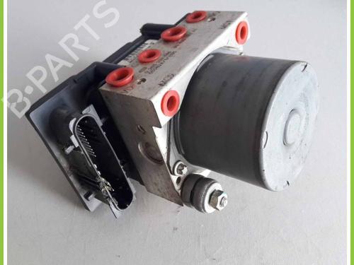 Used ABS pump CITROËN C4 Coupe (LA_) 1.4 16V (88 hp) 13235257