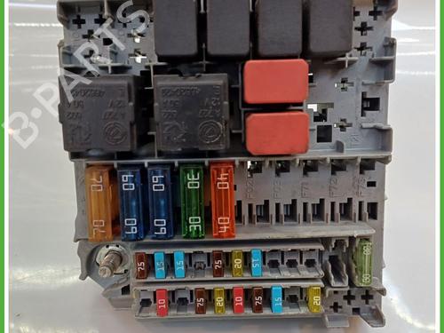 Used Fuse box FIAT PANDA (169_) 1.2 (169.AXB11, 169.AXB1A) (60 hp) 18299487